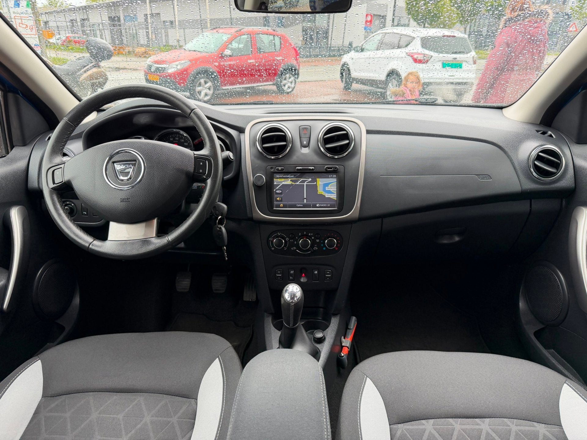 Dacia Sandero 0.9 TCe Stepway Lauréate Airco|Cruise|NAVI|NA, Voorwielaandrijving, Stof, Gebruikt, 31 €/maand
