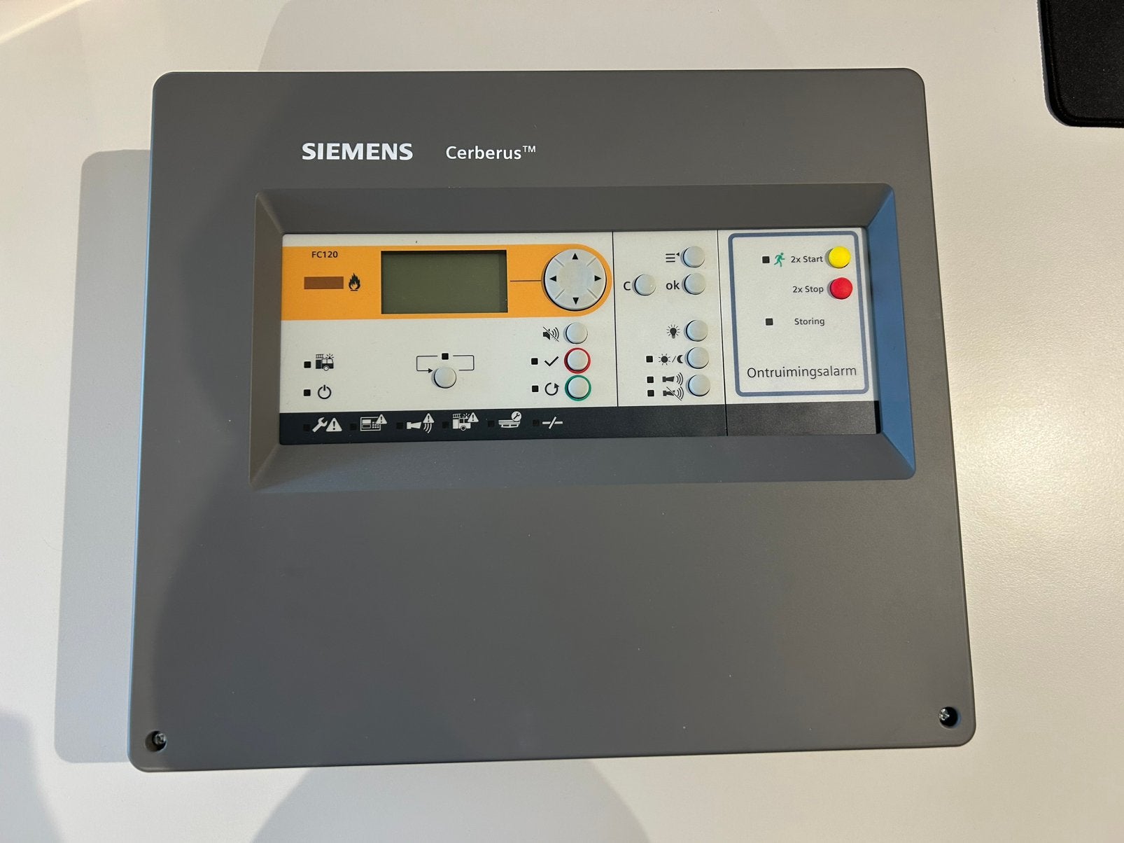 Siemens Cerberus Brandmeldcentrale (FC121-ZA), Ophalen of Verzenden, Zo goed als nieuw, Compleet systeem, Overige soorten