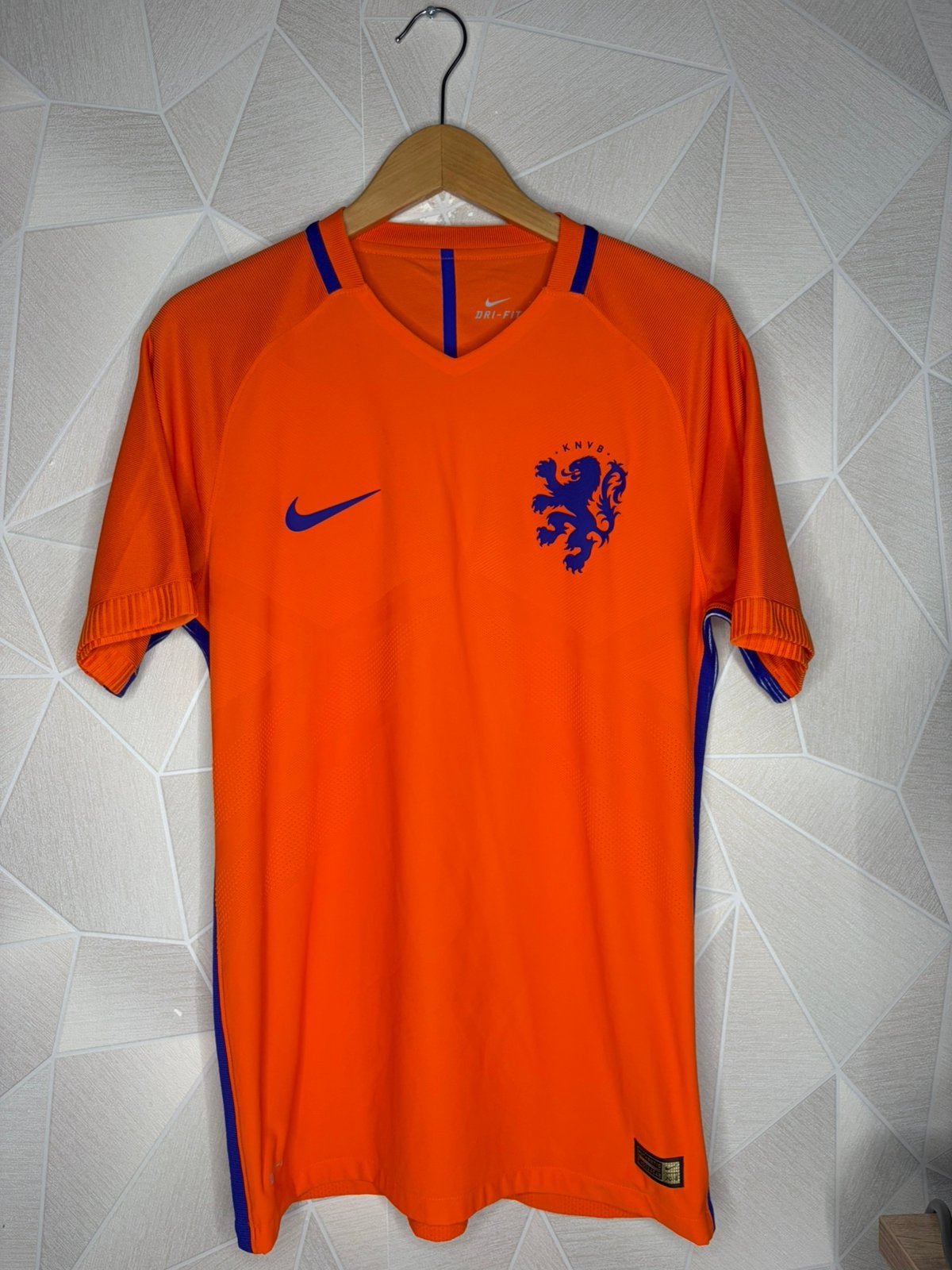 Nederland Thuis 2016, Shirt, ., Zo goed als nieuw, .