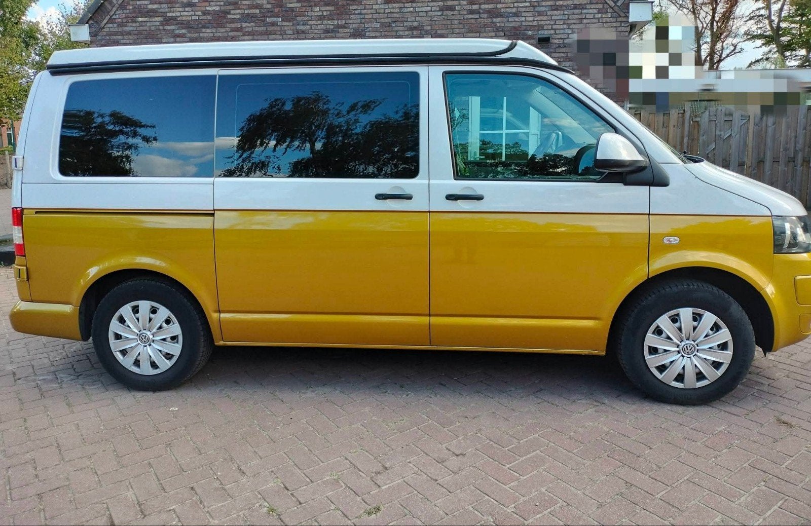Volkswagen T5 Camper met hefdak en complete inbouw, Overige merken, Rondzit, Particulier, Airco