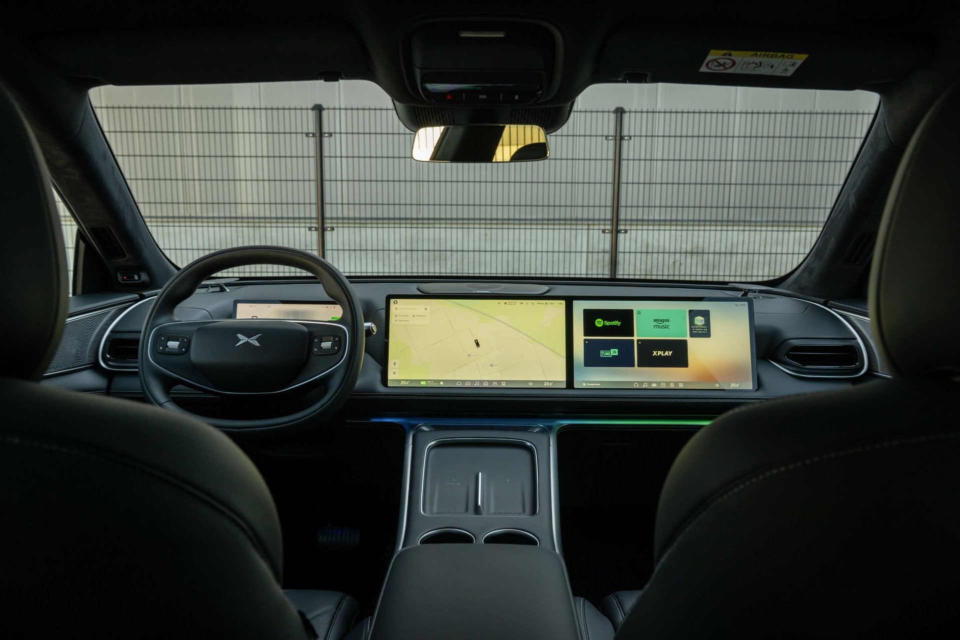 Xpeng G9 AWD Performance 94,6 kWh Black Edition|Premium|Trek, Auto's, Automaat, Dealer onderhouden, Gebruikt, 2395 kg