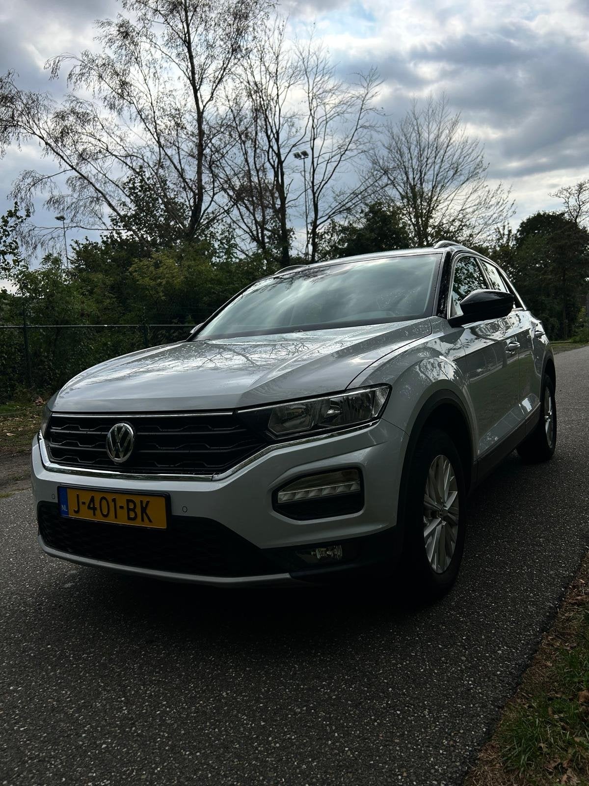 Volkswagen T-Roc 1.5 Style Business TSI 150pk 7-DSG 2020 Wit, Auto's, 1498 cc, Zwart, 4 cilinders, Wit