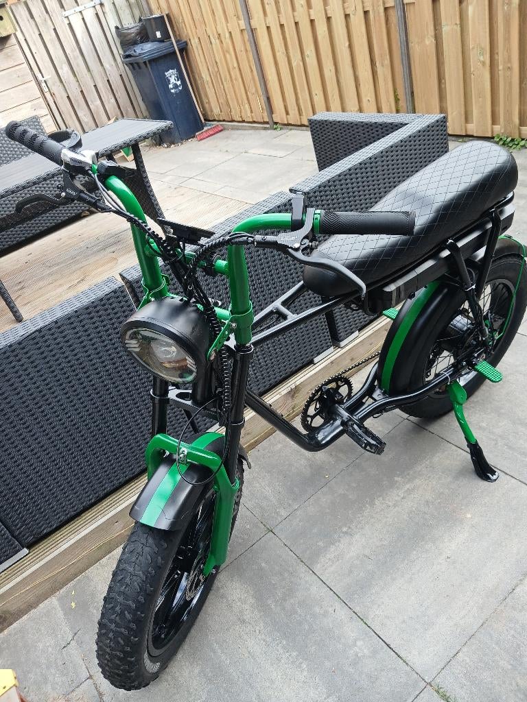 Fatbike Opnieuw Gespoten – Zo Goed Als Nieuw, Fietsen en Brommers, Ophalen, Elektrisch, Zo goed als nieuw, Schijfrem