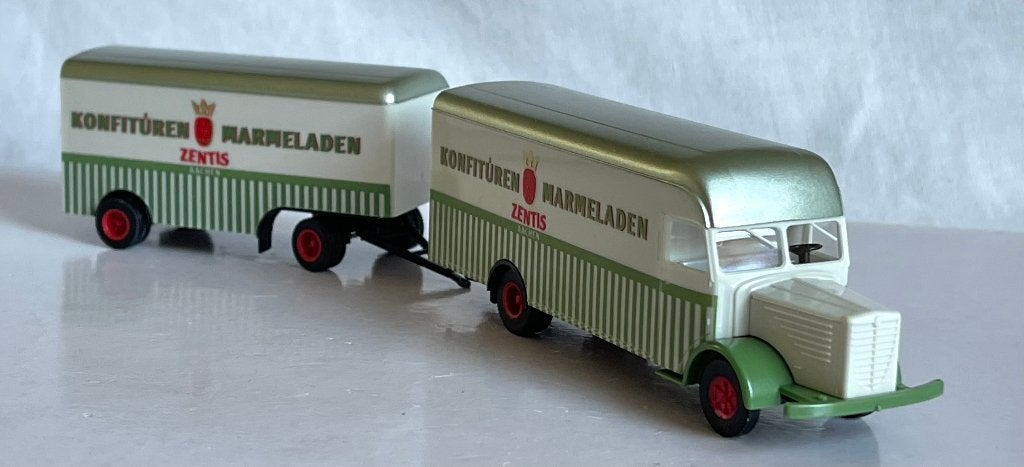 Albedo: Büssing 8000 combinatie Zentis Marmeladen, Ophalen of Verzenden, Zo goed als nieuw, Bus of Vrachtwagen