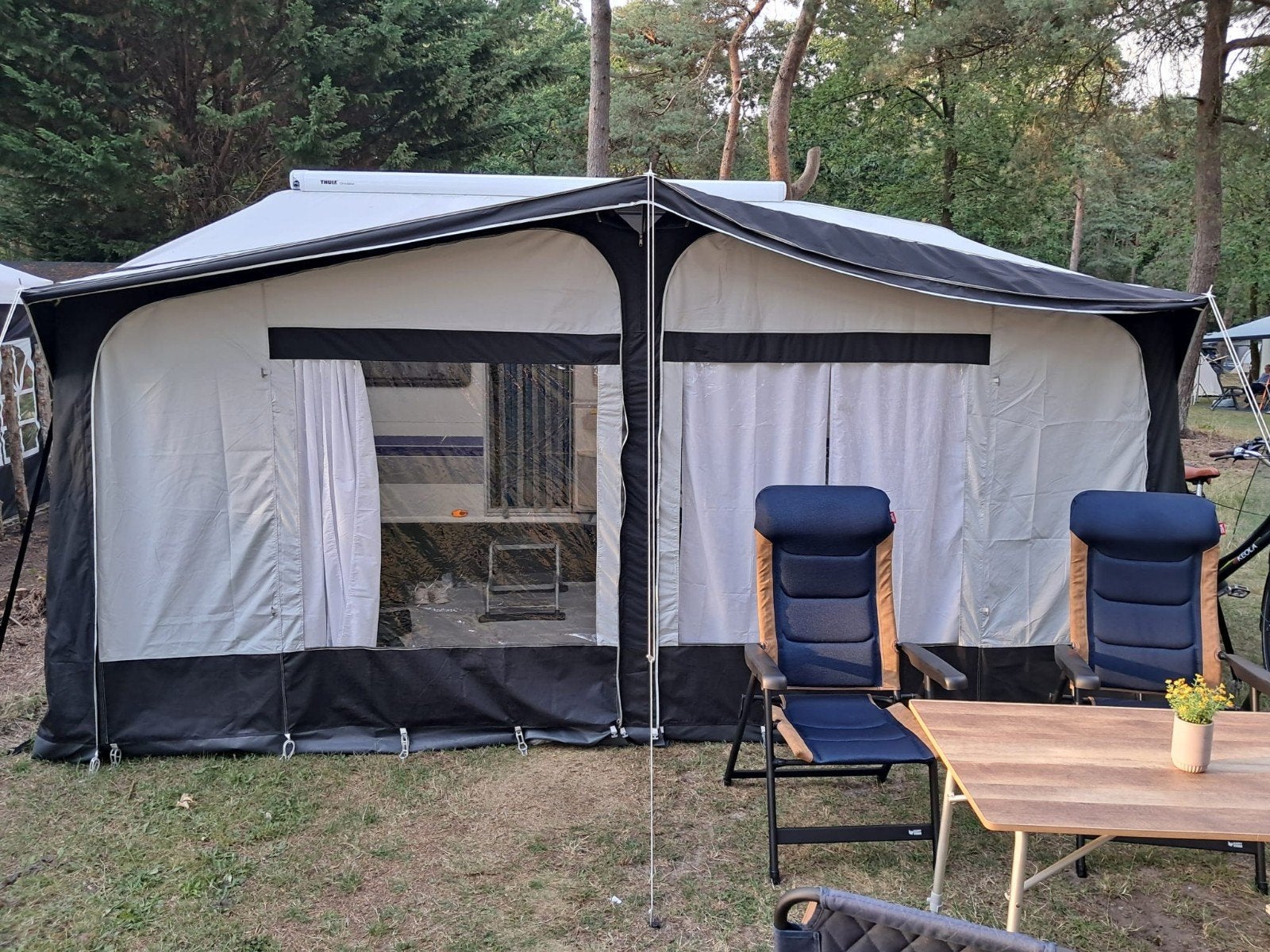 Dorema starcamp voortent, Ophalen, Zo goed als nieuw