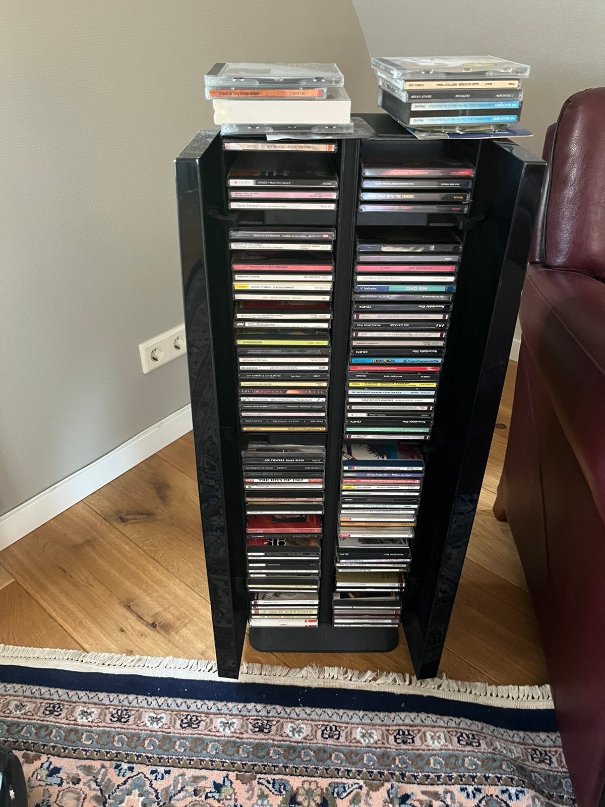 Cd toren + klassieke cd’s, Ophalen, Zo goed als nieuw, Hout, Cd's