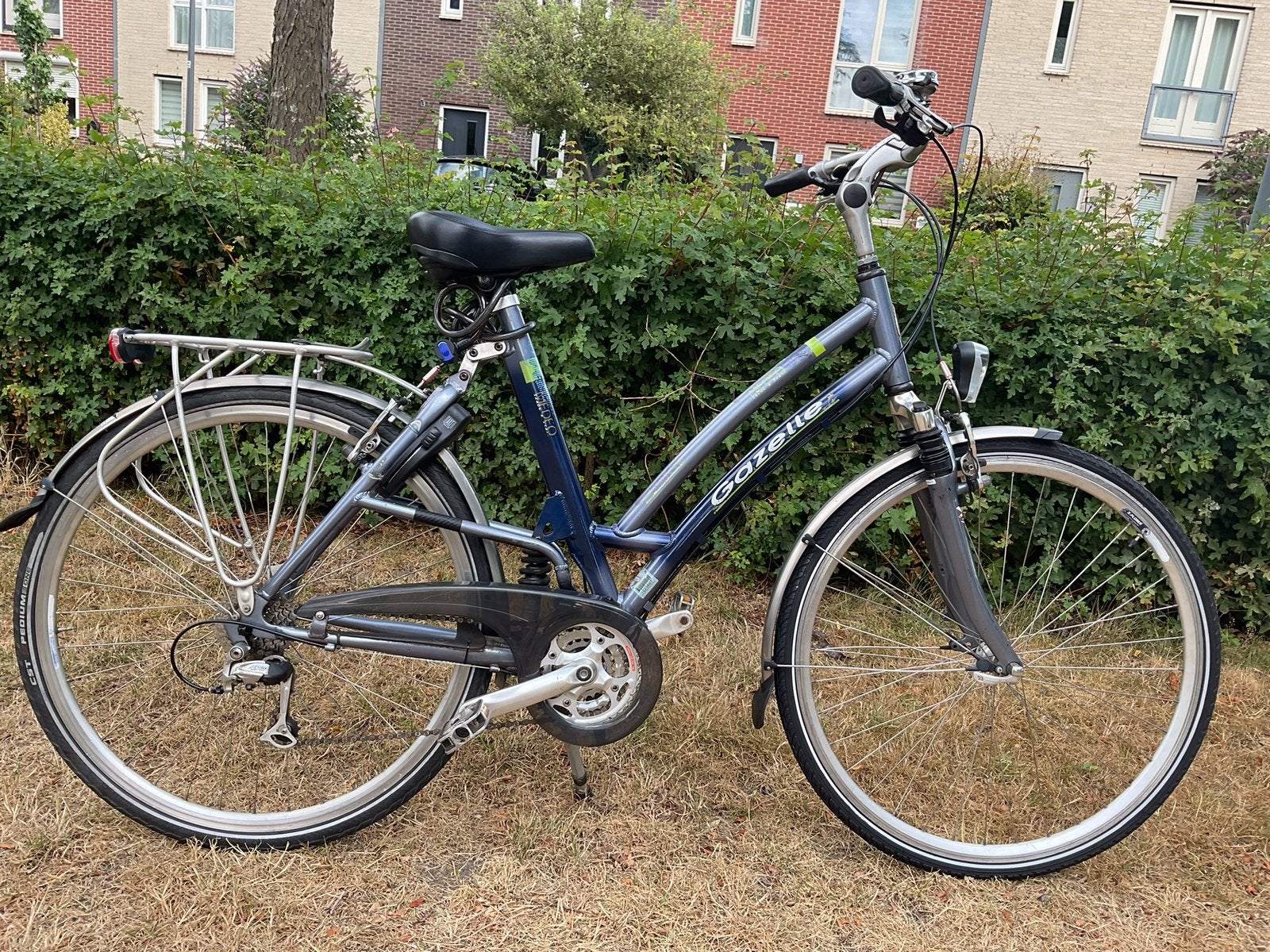 Damesfiets batavus 28 inch, Ophalen, Gebruikt, Velgrem, Batavus