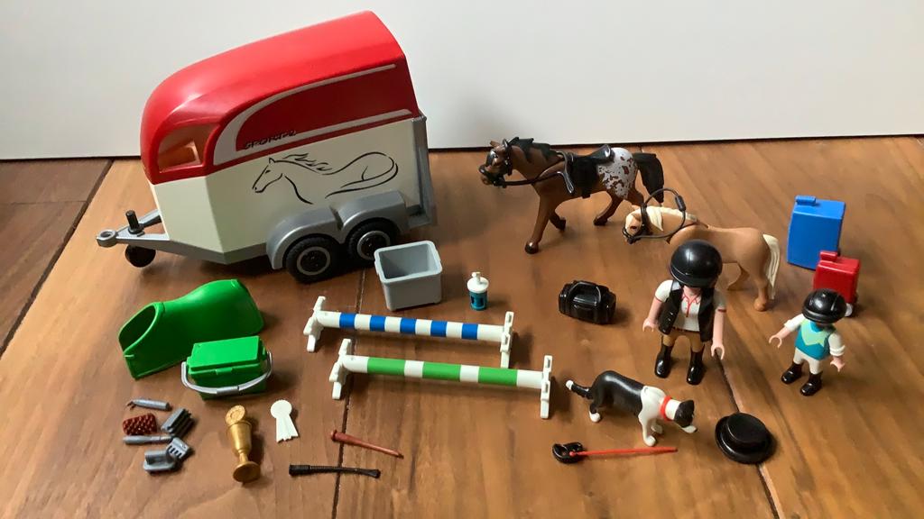 Playmobil paardentrailer paard pony ruiter balken hond 9376, Ophalen, Gebruikt