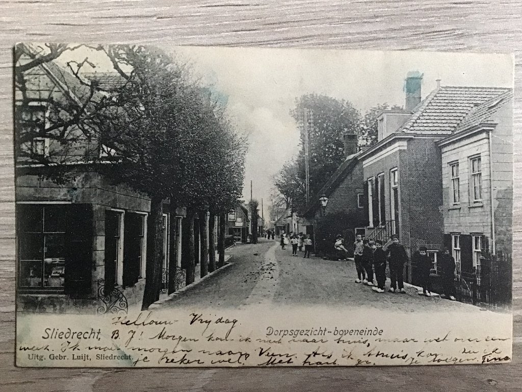 Oude ansichtkaart Sliedrecht Dorpsgezicht-boveneinde 1905, Verzamelen, Ophalen of Verzenden, Voor 1920, Gelopen, Zuid-Holland