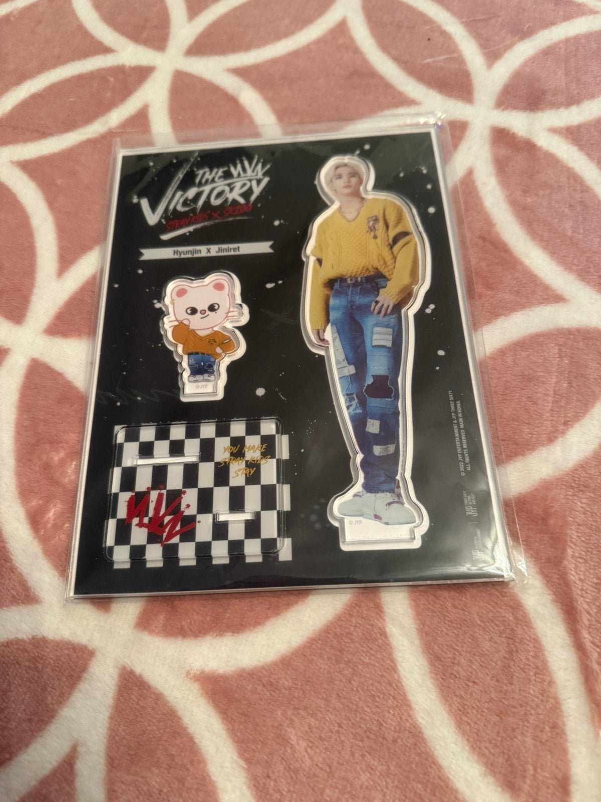 Stray Kids x SKZOO The Victory Hyunjin Jiniret acrylic stand, Ophalen of Verzenden, Nieuw, Foto of Kaart