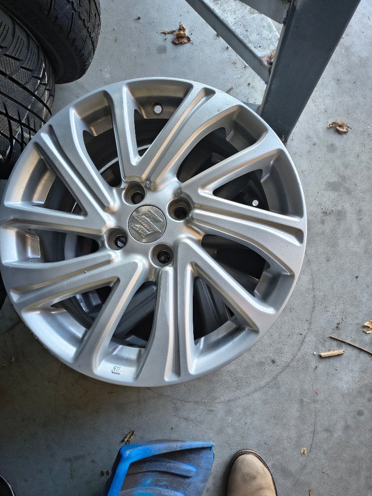 orginele Suzuki Swift velg 16 inch 2 stuks, Auto-onderdelen, Ophalen, Gebruikt, Velg(en), 16 inch