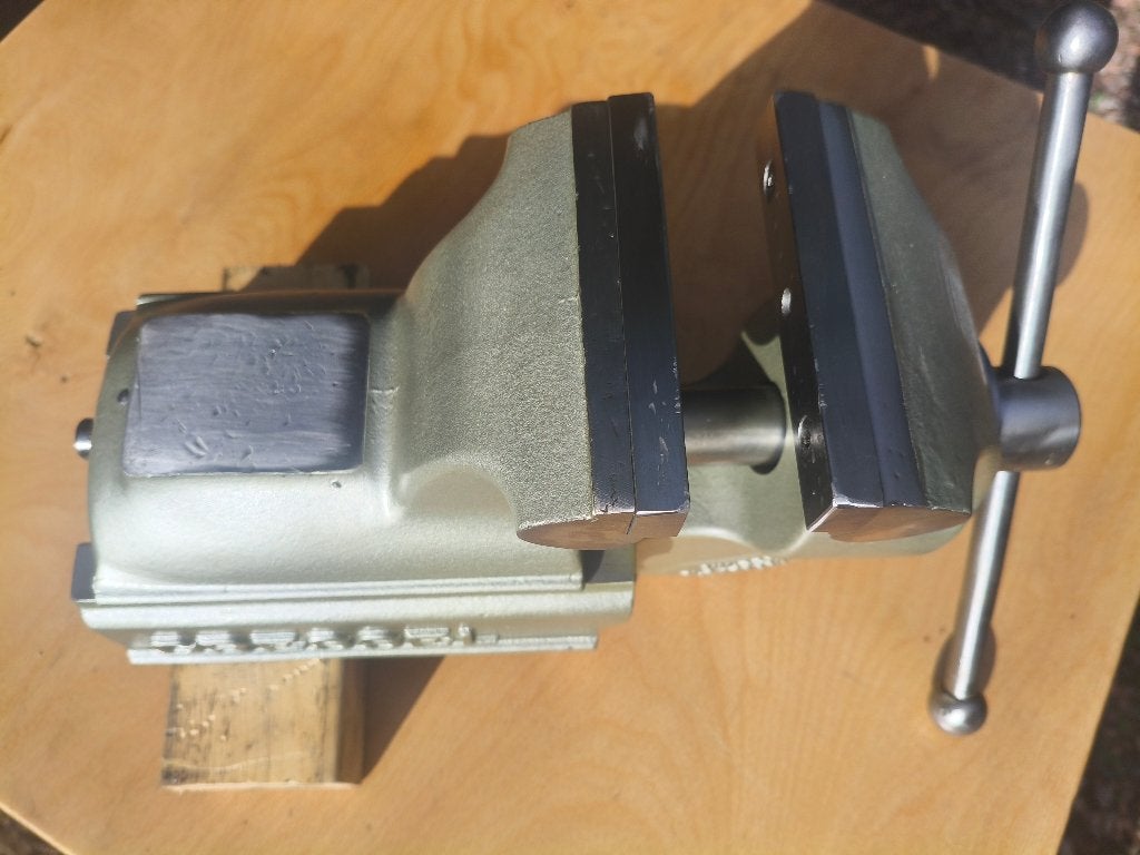 Gressel bankschroef 125 mm breed, Ophalen of Verzenden, Zo goed als nieuw, Minder dan 70 cm, Bankschroef