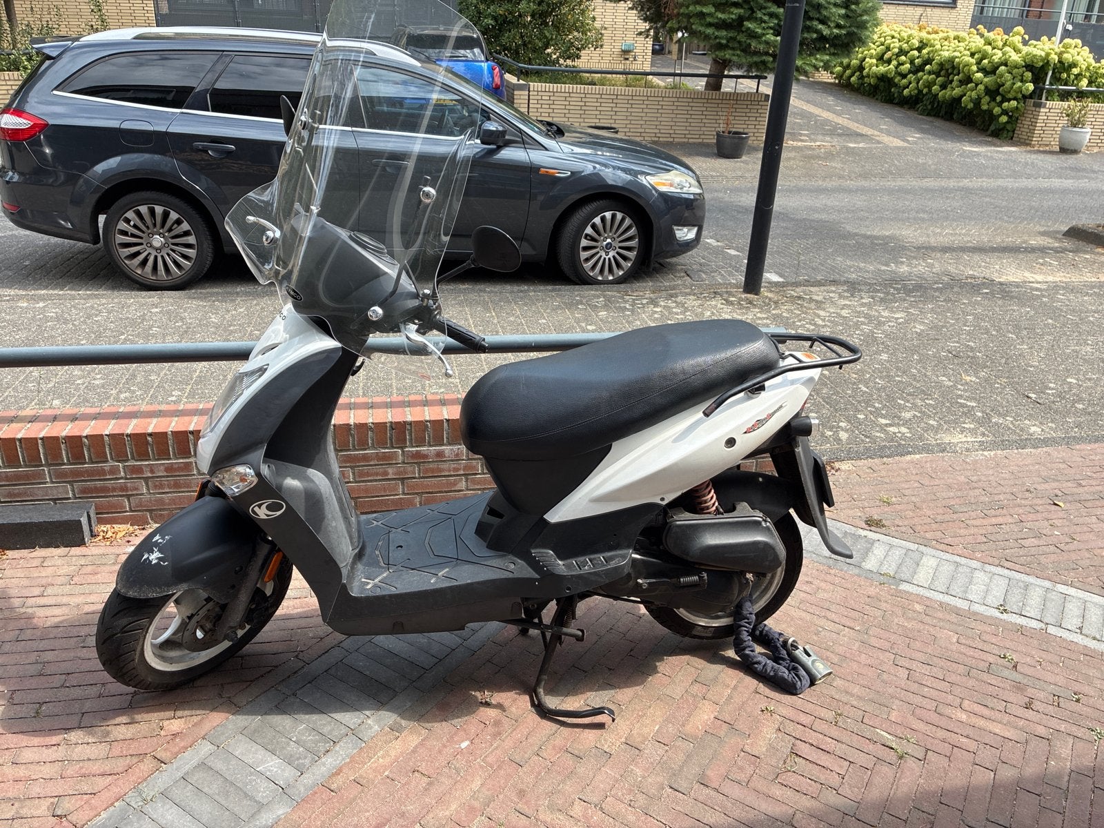 Kymco Agility 50cc scooter - Wit/Zwart, Ophalen, Gebruikt, Maximaal 25 km/u, Agility