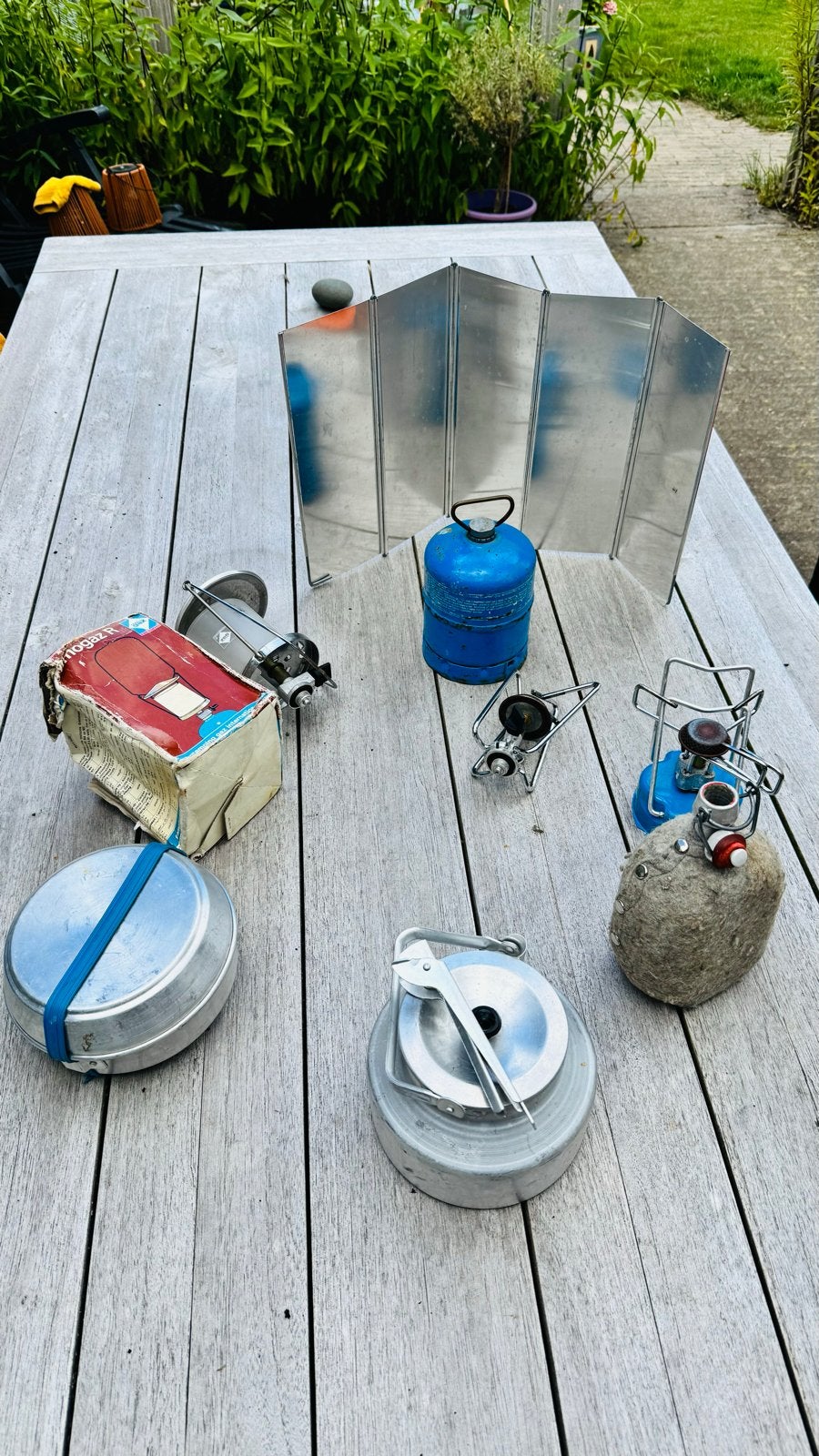 Complete Campingaz set: 2 branders, lamp, tank, ketel, panne, Ophalen of Verzenden, Gebruikt