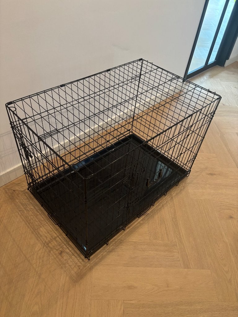 Bench voor hond of kat, Ophalen, Zo goed als nieuw