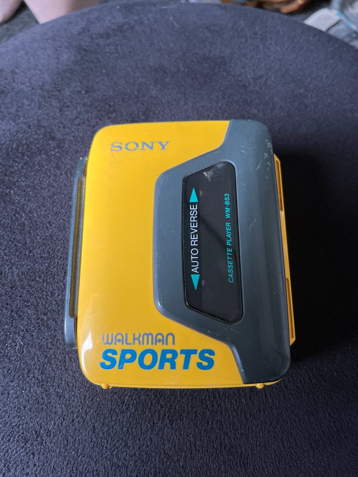 Sony Walkman Sports WM-B53 Cassette Speler Geel, Audio, Tv en Foto, Walkmans, Discmans en Minidiscspelers, Ophalen of Verzenden