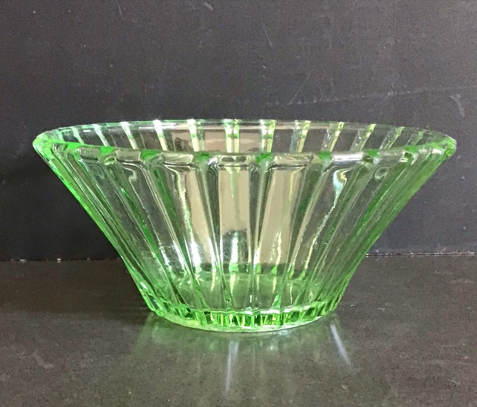 Anna Groen Uranium Glas Schaaltje - Vintage, Ophalen of Verzenden