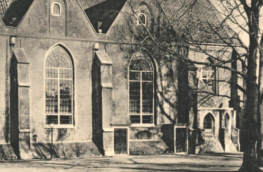 967347 Leeuwarden Groote Kerk 1932 Postzegel afgeweekt, Ophalen of Verzenden, 1920 tot 1940, Gelopen, Friesland