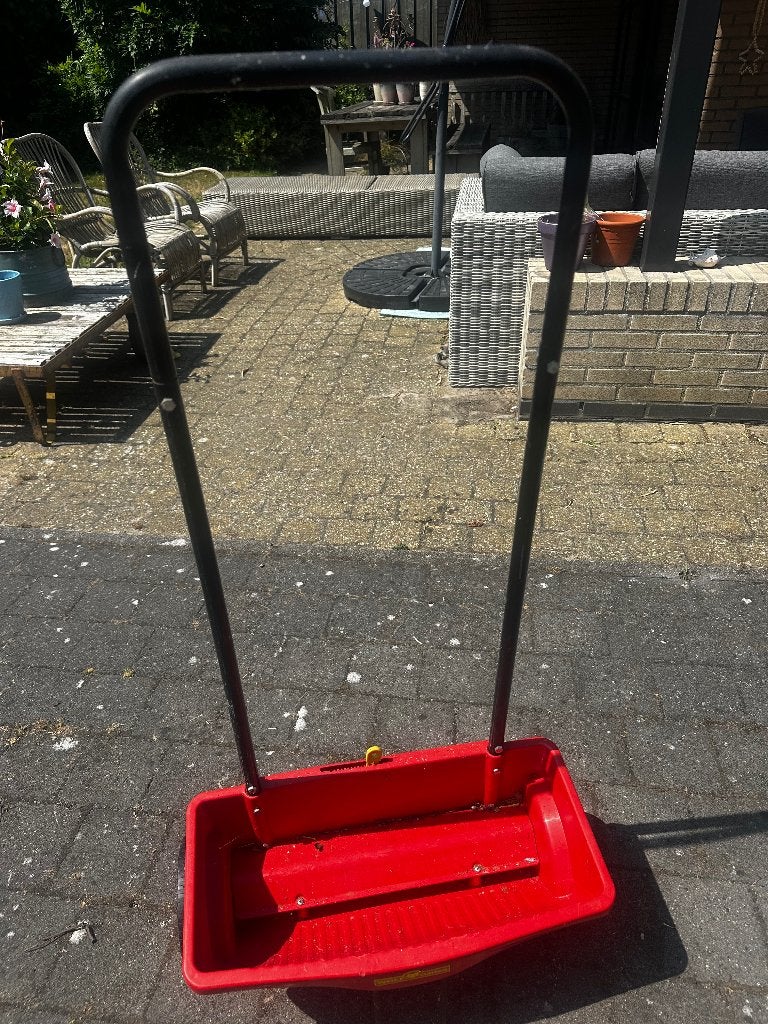 Tuingereedschap korrel verdelaar voor gras bijvoorbeeld, Ophalen, Zo goed als nieuw, Cultivator, Wolf