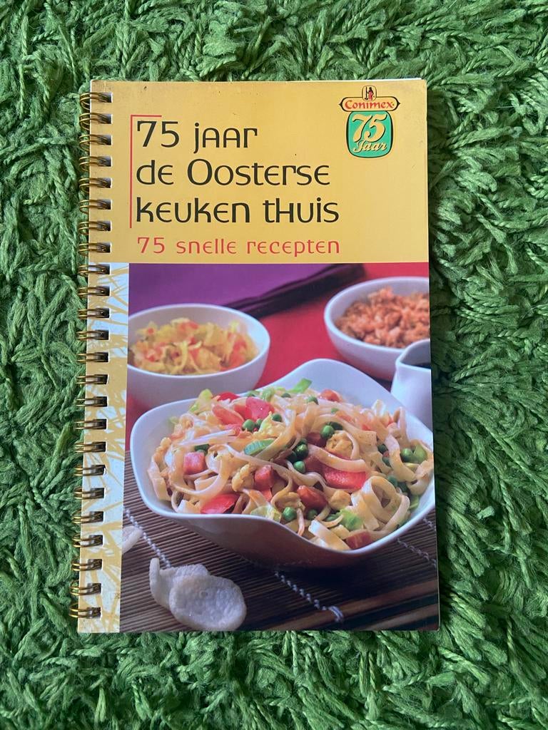 75 Jaar de Oosterse Keuken Thuis - Conimex Kookboek, Ophalen of Verzenden, Gelezen, Azië en Oosters, Hoofdgerechten