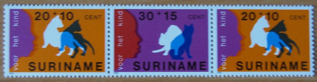 Rep-Suriname 151 strook uit blok katten., Postzegels en Munten, Verzenden, Postfris