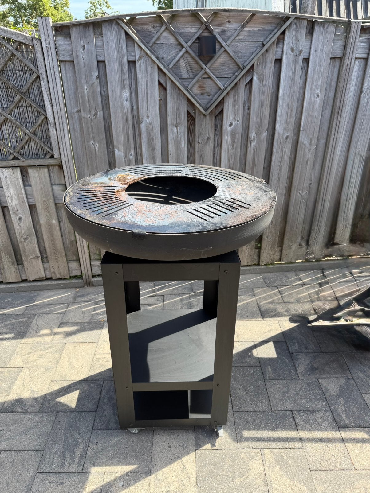 Vuurschaal bbq, Ophalen, Zo goed als nieuw