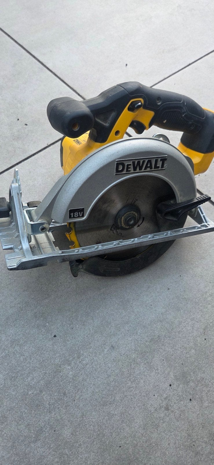 DeWalt DCS391 Cirkelzaag 18V - Krachtig en Compact, Doe-het-zelf en Verbouw, Gereedschap | Zaagmachines, Gebruikt, Cirkelzaag