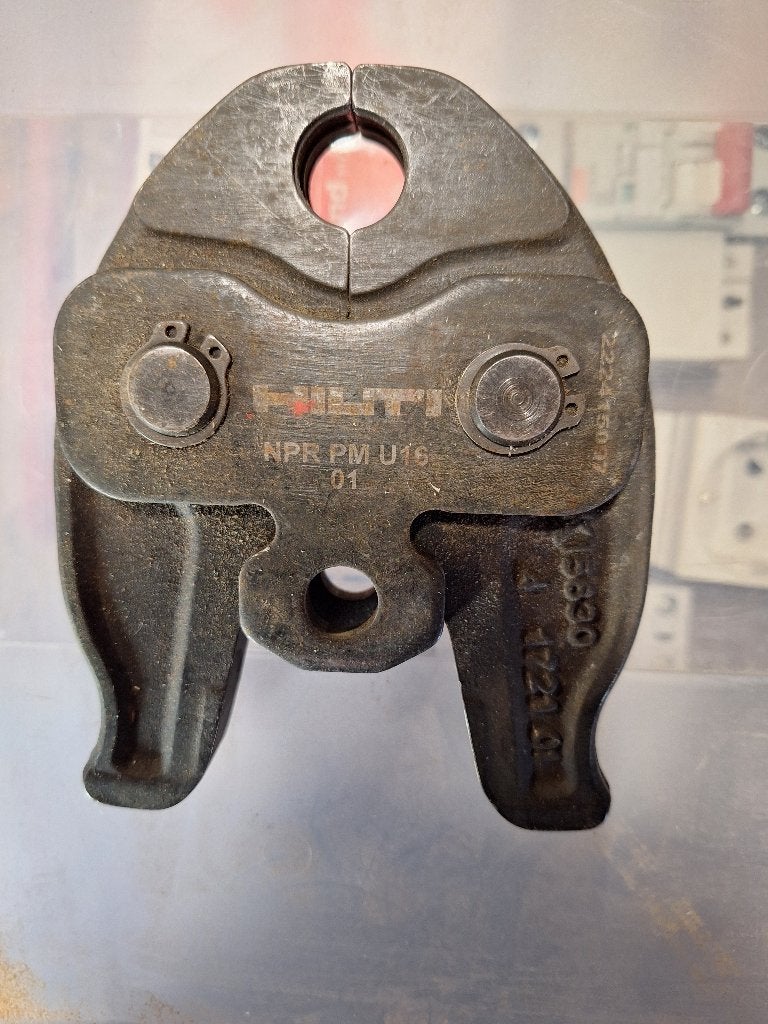 Diverse persbekken Hilti, Doe-het-zelf en Verbouw, Gereedschap | Handgereedschap, Ophalen of Verzenden, Gebruikt