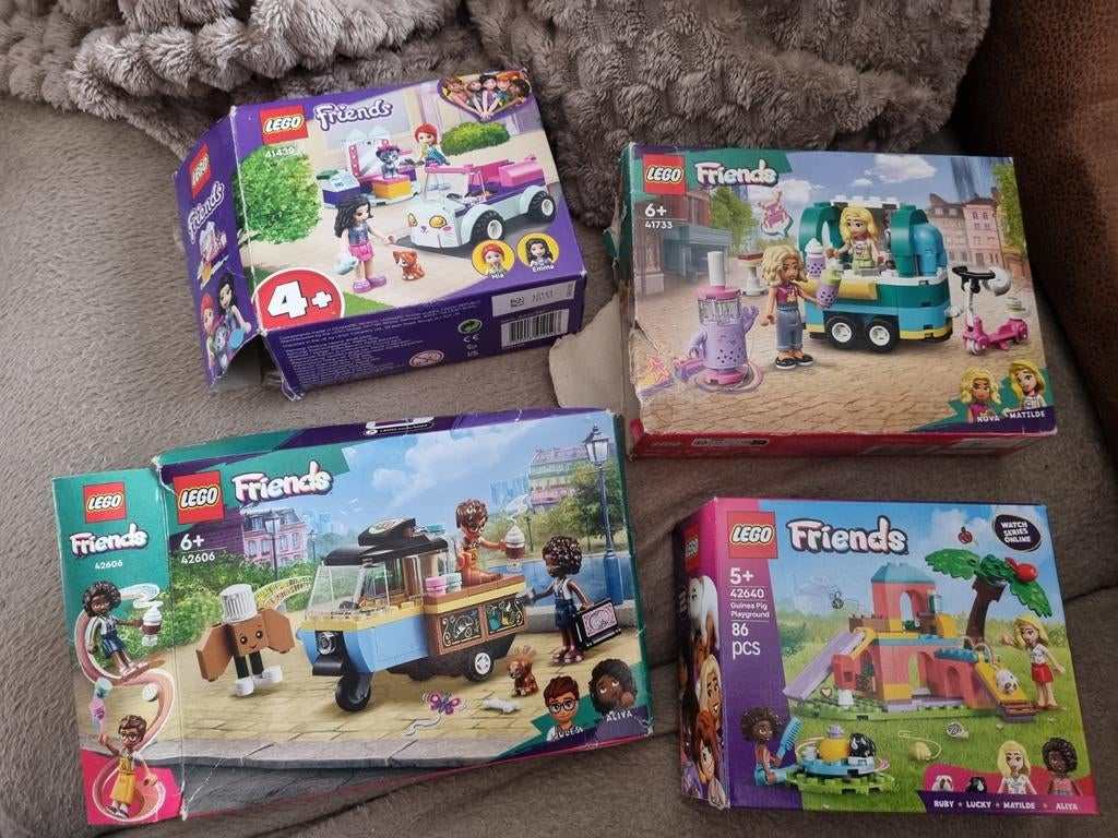 Vier Lego Friends sets, Ophalen of Verzenden, Zo goed als nieuw