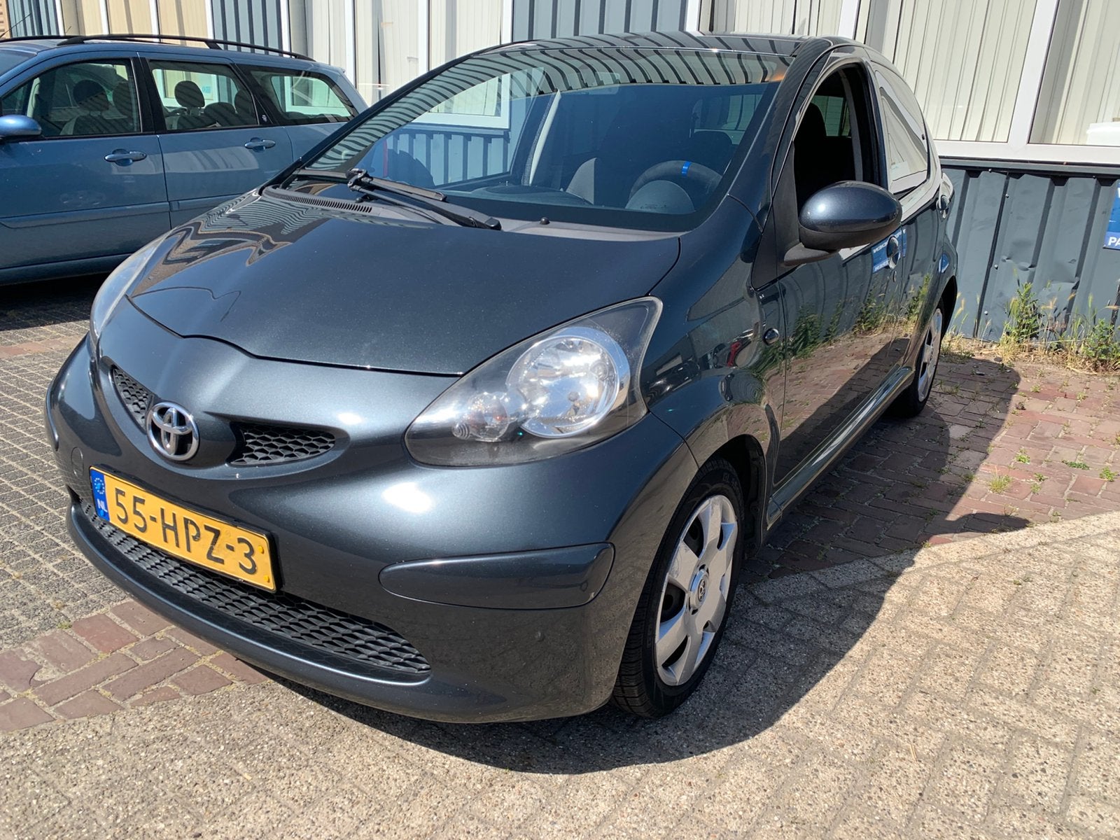 Toyota Aygo 1.0  niewe APK 7-2027,Airco,Ell.ram,Centraal dr., Voorwielaandrijving, Stof, 4 stoelen, 68 pk