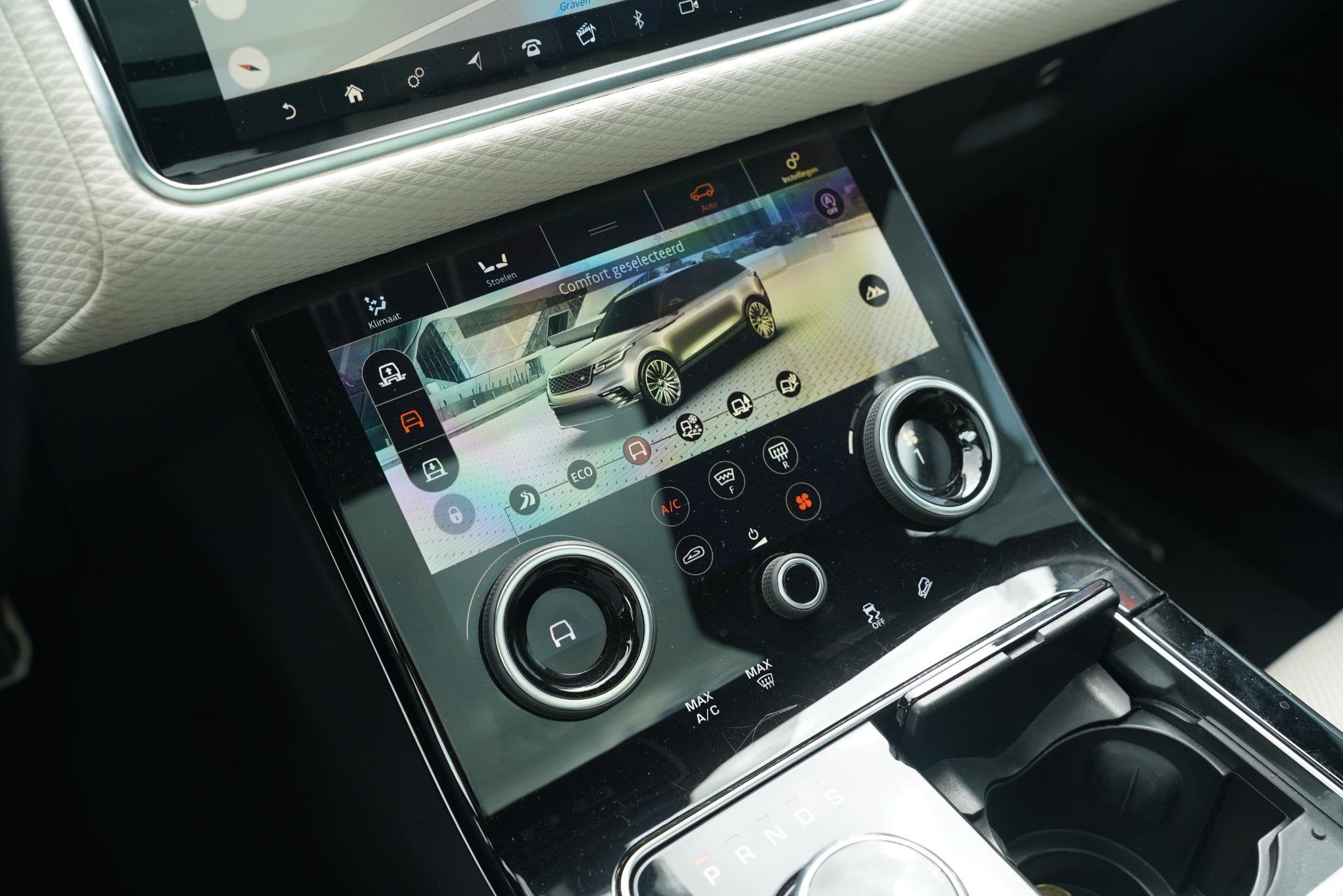 Foto 44 van Land Rover Range Rover Velar 300D 3.0 V6 D300 R-Dynamic R-Dy