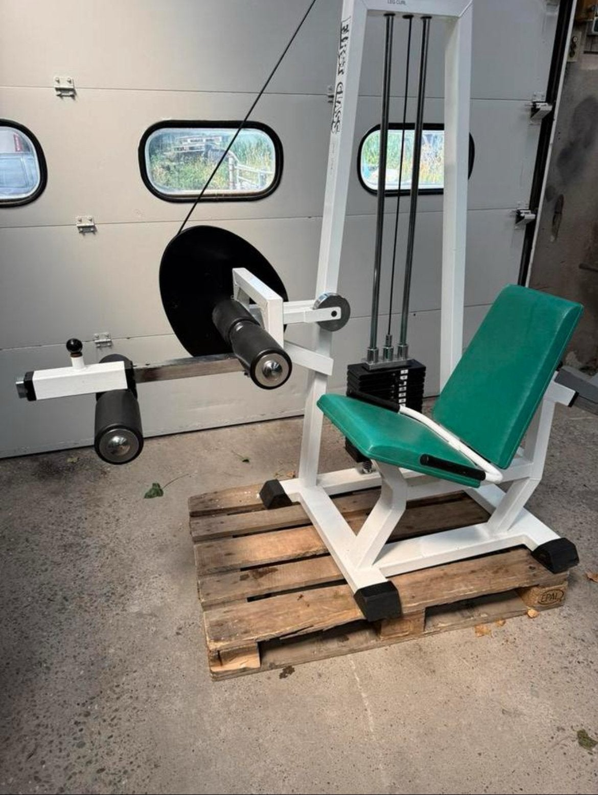 First class seated leg curl / legcurl / beinbeuger, Sport en Fitness, Fitnessmaterialen, Ophalen, Benen, Gebruikt, -