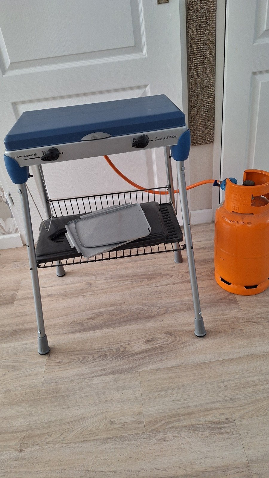 Campingaz Camping Kitchen met gasfles en grillplaat, Ophalen, Gebruikt