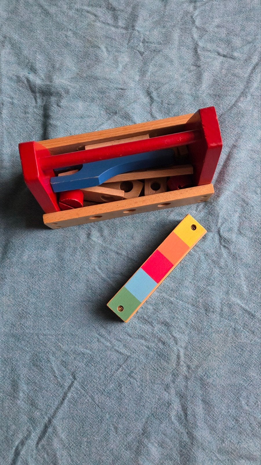 Houten Speelgoed Hema - Gereedschapskist en Mondharmonica, Ophalen of Verzenden, Gebruikt, Overige typen