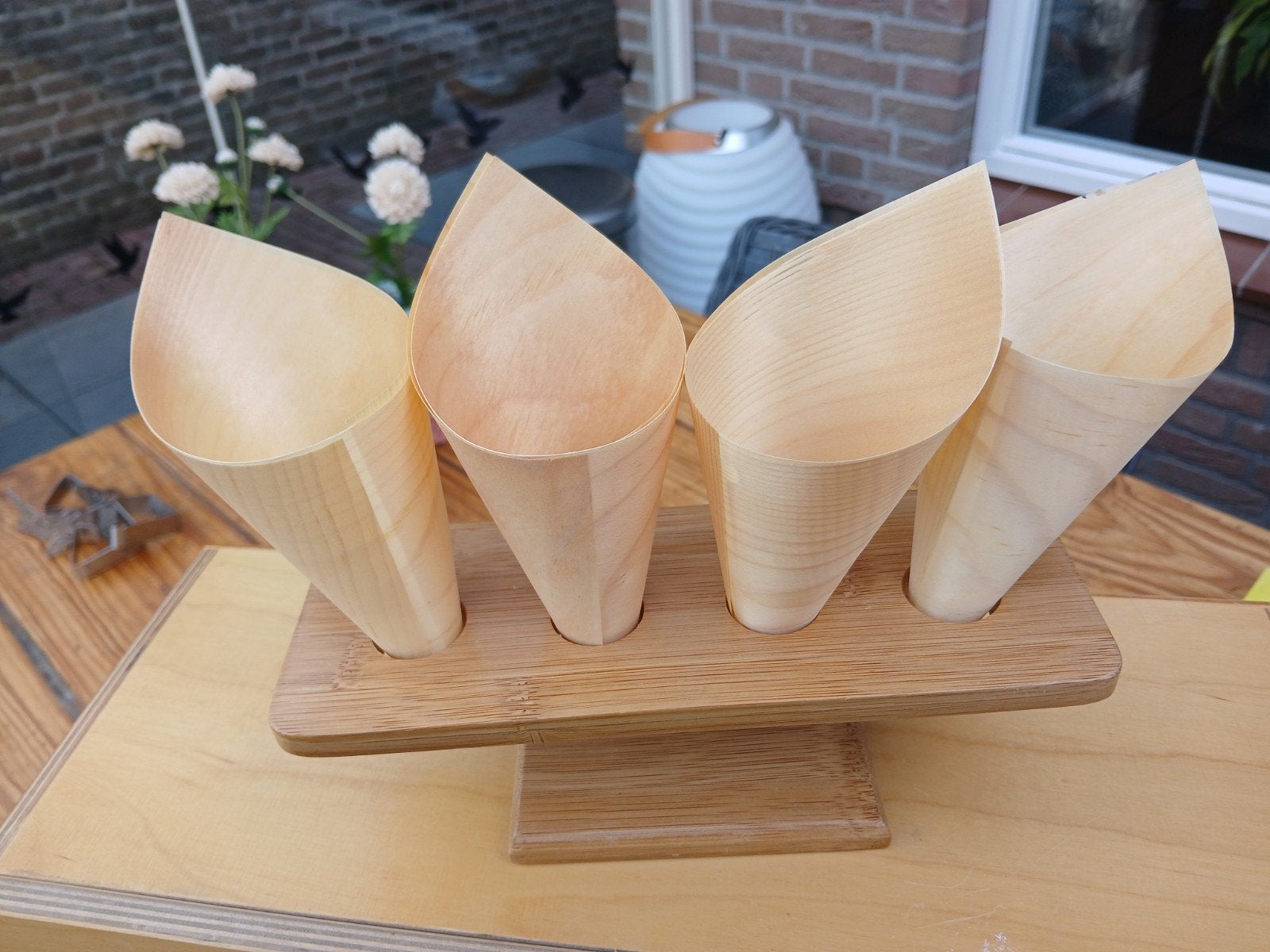 300 bamboo puntzakjes met 20 houten houders, Ophalen