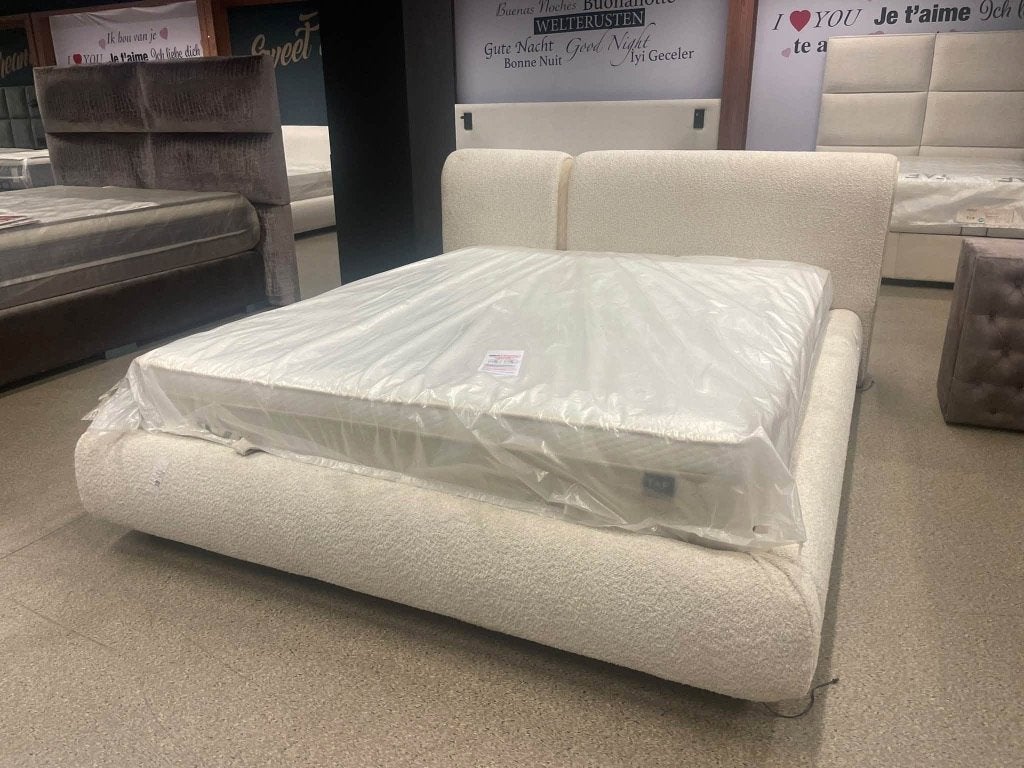 Foto 13 van Boxspring Opberg bed met matras va €595