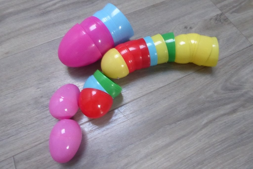 Zoek eieren / Paaseieren / te vullen met een cadeautje, Ophalen of Verzenden, Zo goed als nieuw