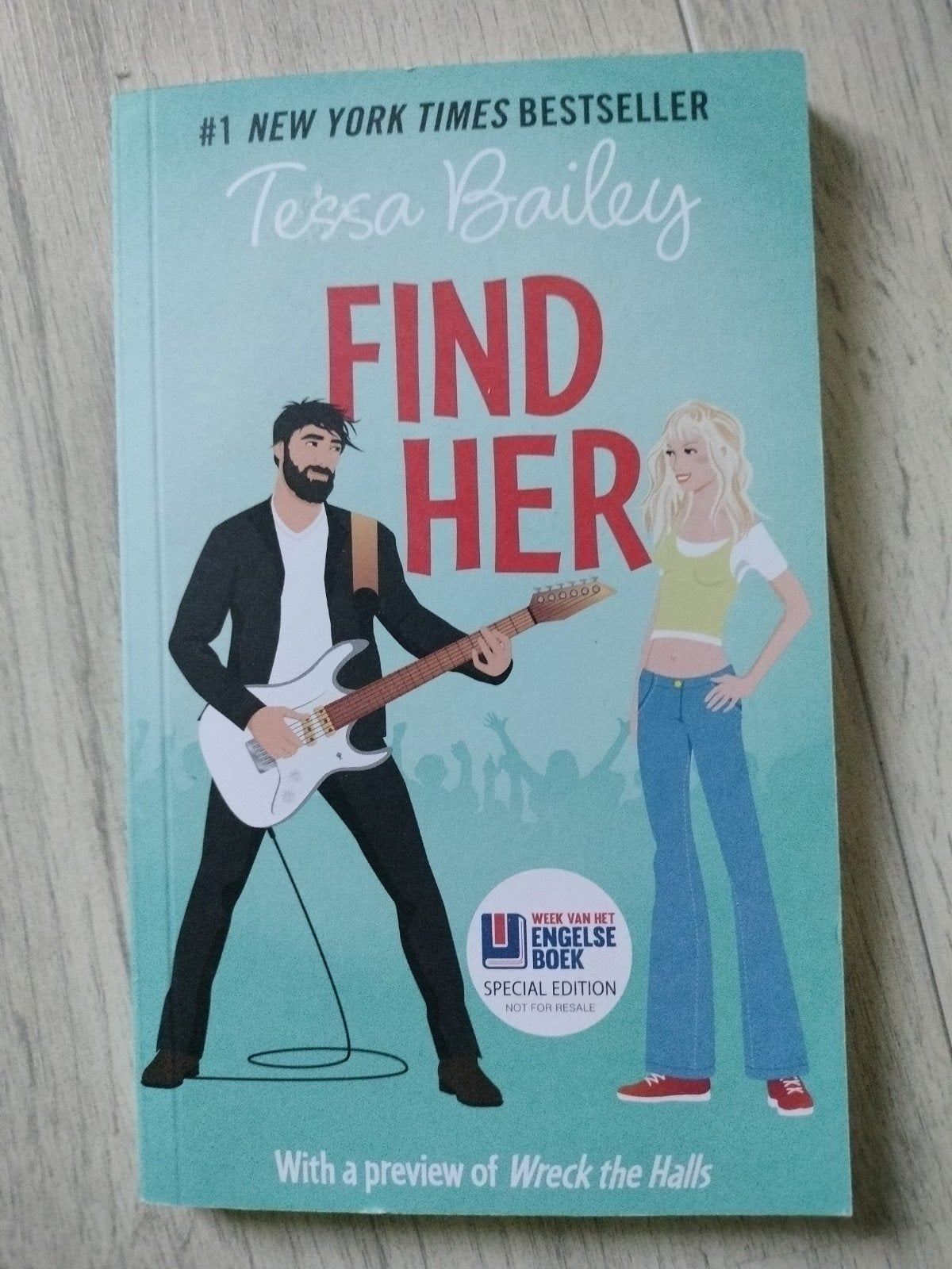 Tessa Bailey - Find Her (Special Edition), Ophalen of Verzenden, Zo goed als nieuw, Tessa Bailey, Amerika