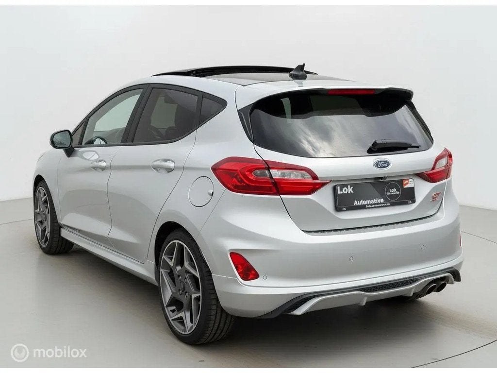 Ford Fiesta 1.5 EcoBoost ST-3 PANO|LED|B&O|RECA € 18.999,0, 1188 kg, Leder en Stof, Bedrijf, Handgeschakeld