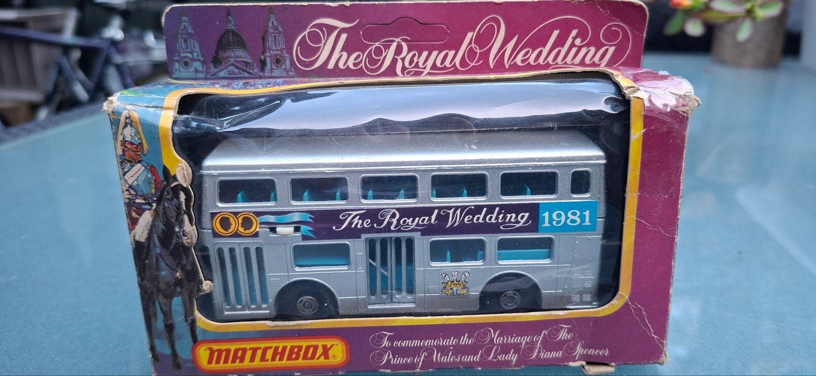 Matchbox The Royal Wedding 1981 bus - Zeldzaam, Ophalen of Verzenden, Zo goed als nieuw