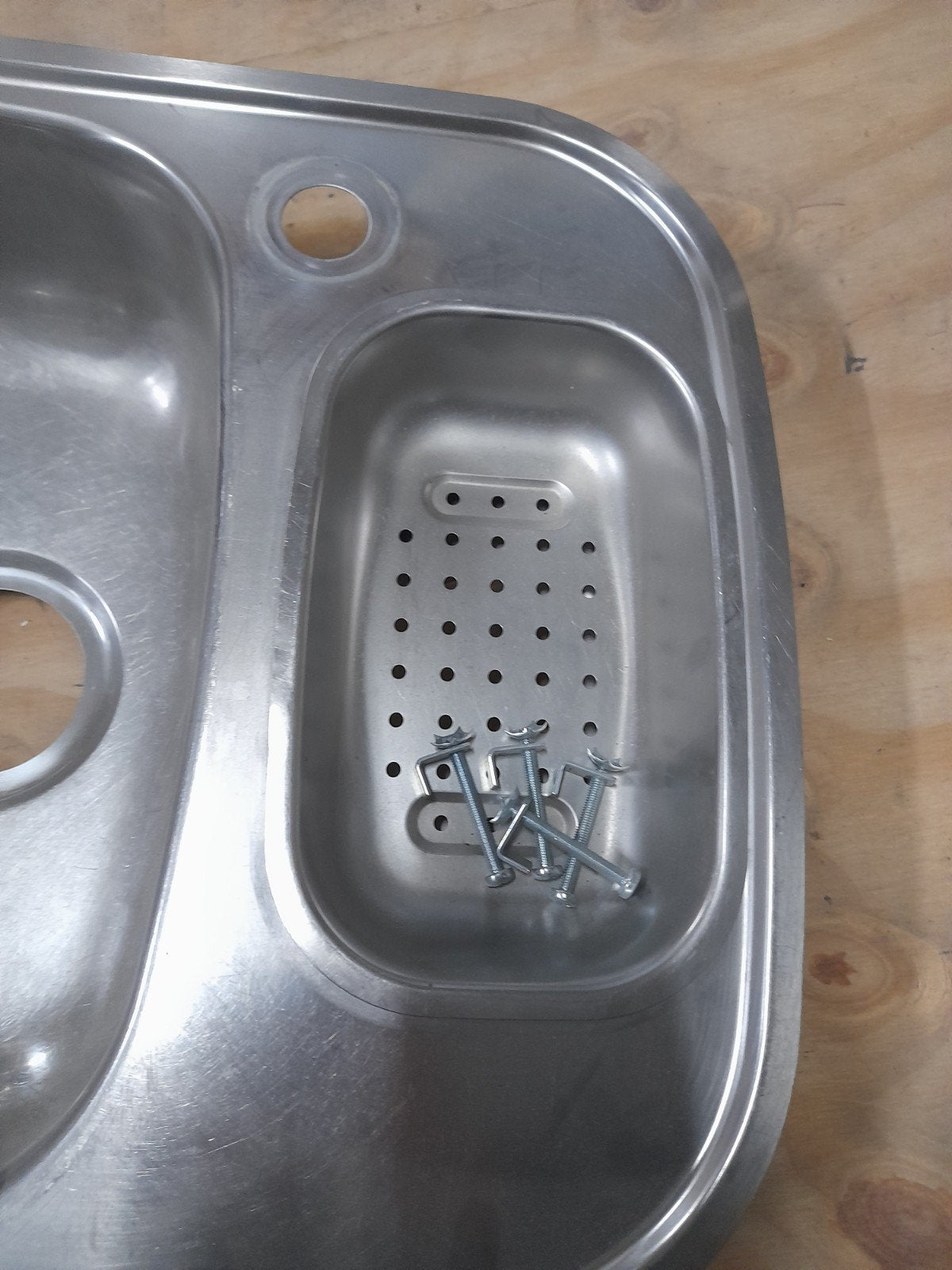 RVS Wasbak met dubbele spoelbak, Ophalen