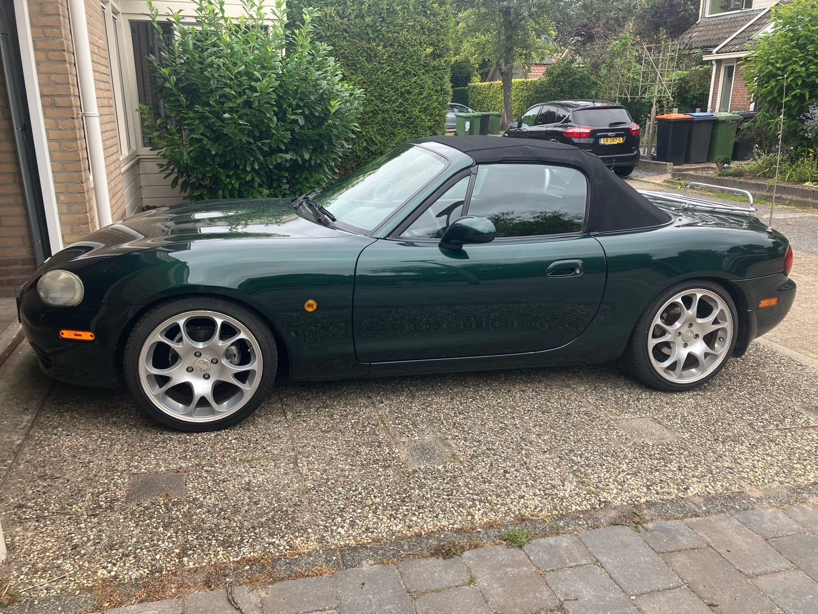 Mazda MX-5 1.6 I 2001 Groen, Achterwielaandrijving, 40 €/maand, 4 cilinders, Cabriolet