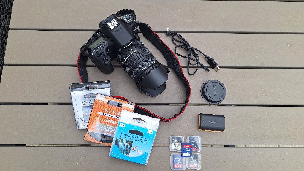 Canon 70D met Sigma 17-70mm en accessoires, Audio, Tv en Foto, Ophalen, Spiegelreflex, Canon, Zo goed als nieuw