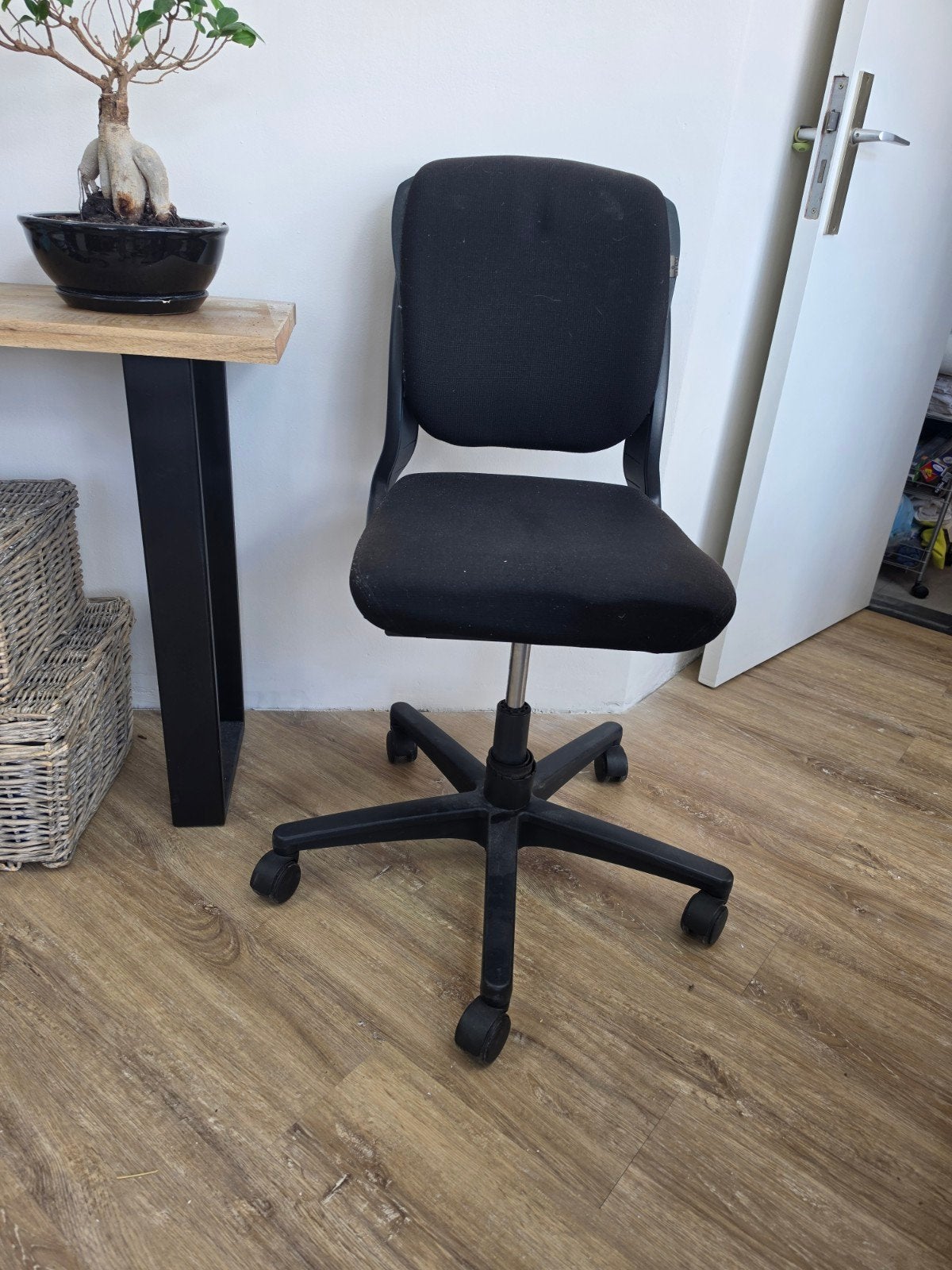 Ergonomische bureaustoel van Ahrend, Ophalen, Gebruikt, Zwart, Bureaustoel