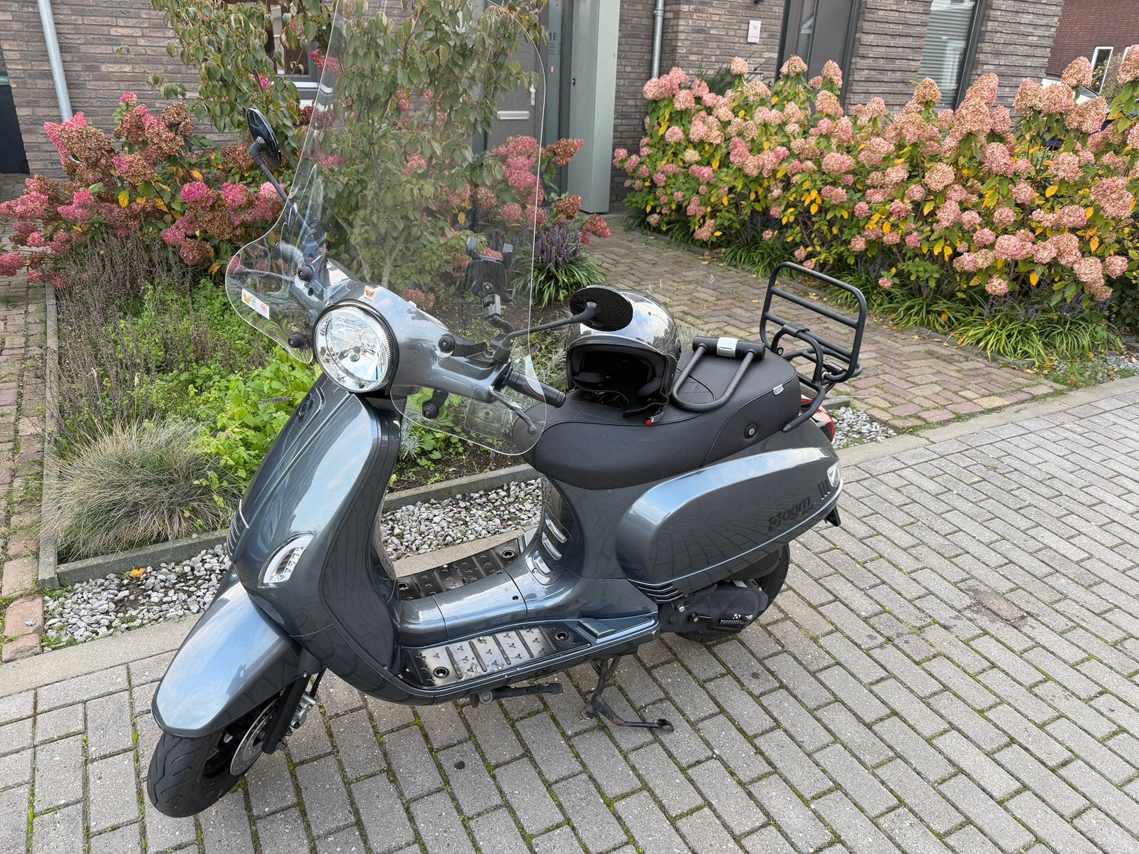 AGM VX50I 2020 64xx KM | Helm + Art4 Slot, Fietsen en Brommers, Ophalen, Zo goed als nieuw, Benzine, Overige merken