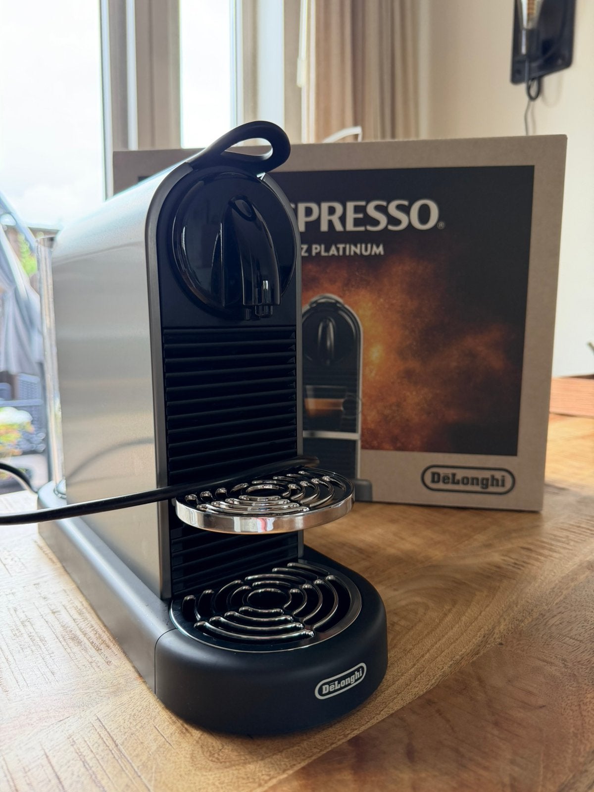 Nespresso CITIZ PLATINUM, Witgoed en Apparatuur, Koffiezetapparaten, Ophalen, Espresso apparaat, Zo goed als nieuw, Koffiepads en cups