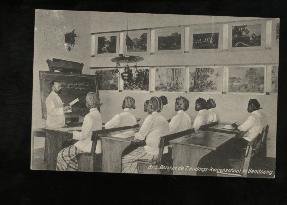 Ned. Indië L. Borst de Zendings-kweekschool Bandung, Ophalen, Voor 1920, Buiten Europa