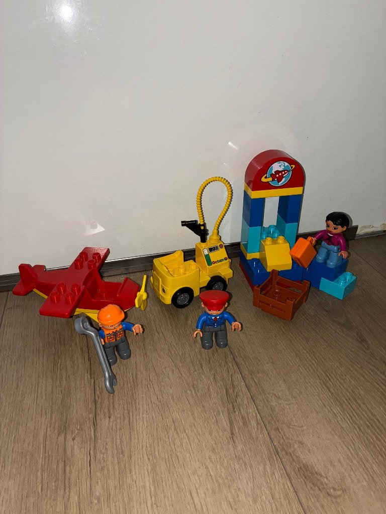 duplo vliegveld, Ophalen of Verzenden, Zo goed als nieuw, Duplo
