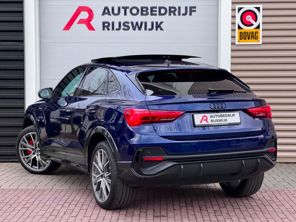 Audi Q3 Sportback 45 TFSI e S Edition Pano/Memory/360/Sfeer, 12 maanden, Gebruikt, Blauw, Alcantara