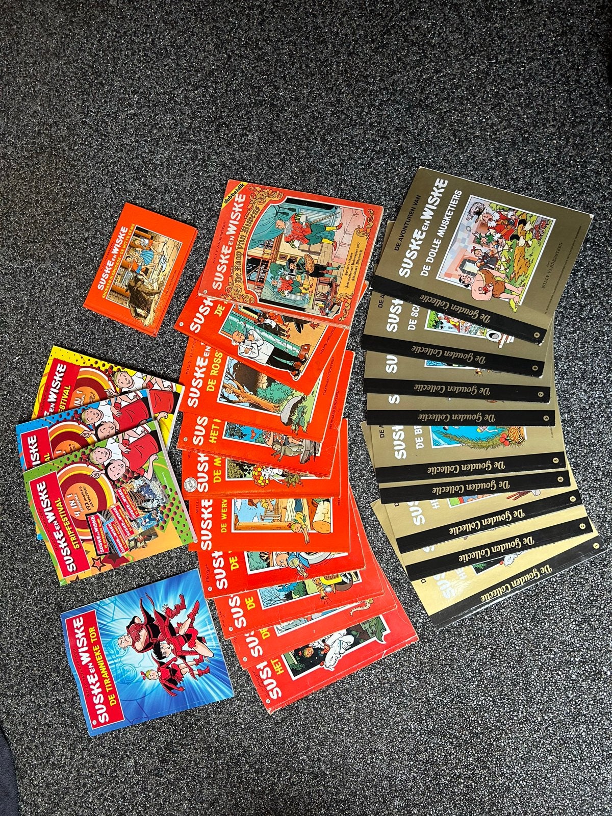 Suske en Wiske - Gouden Reeks - Oude stripboeken, Boeken, Meerdere stripboeken, Ophalen of Verzenden, Gelezen